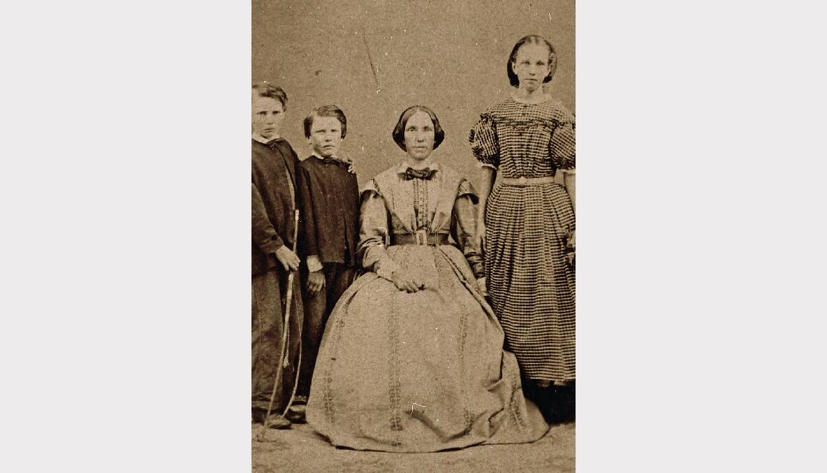 Eliza Perrin and family. SOURCE: GOLD MUSEUM, SOVEREIGN HILL.