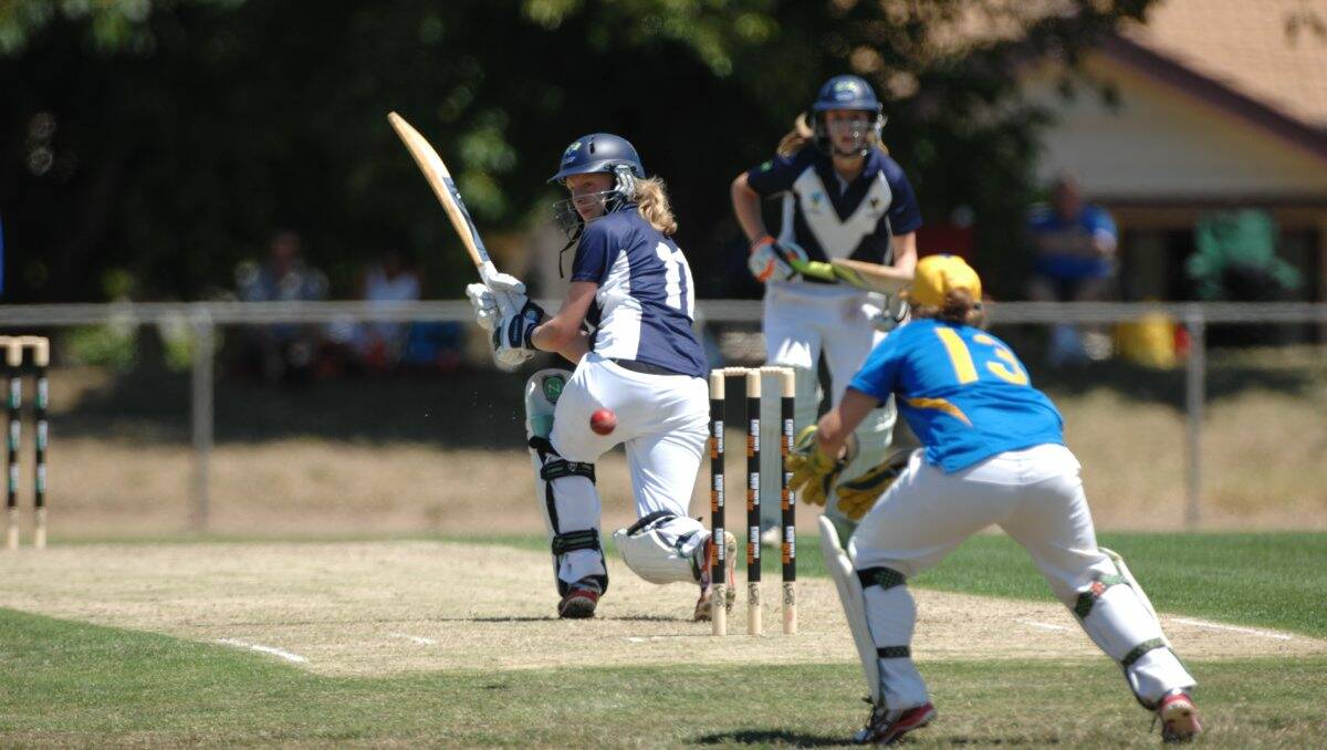 Cricket: Elyse Villani in Ballarat for Junior Spirit Camp