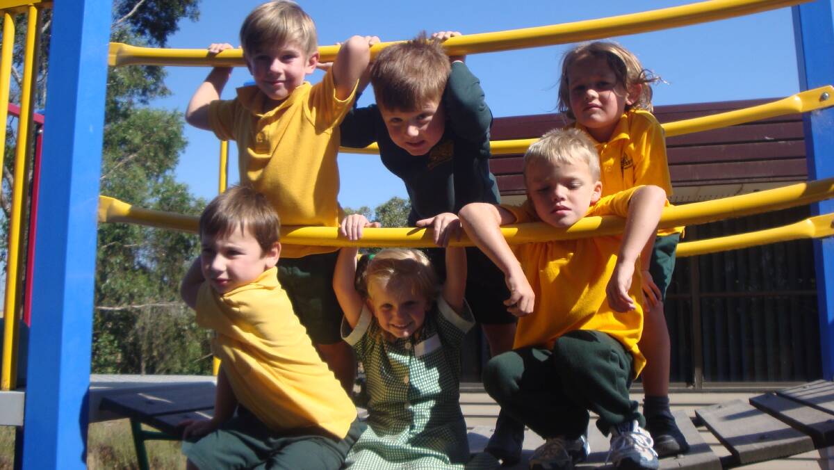 Warrenheip. From left to right, they are: Top – Bob Donald, Joel Maddern, Aiden Wiltsher Bottom – Zachary Blackmore, Caitlin Waack, Ethan Greenhalgh.