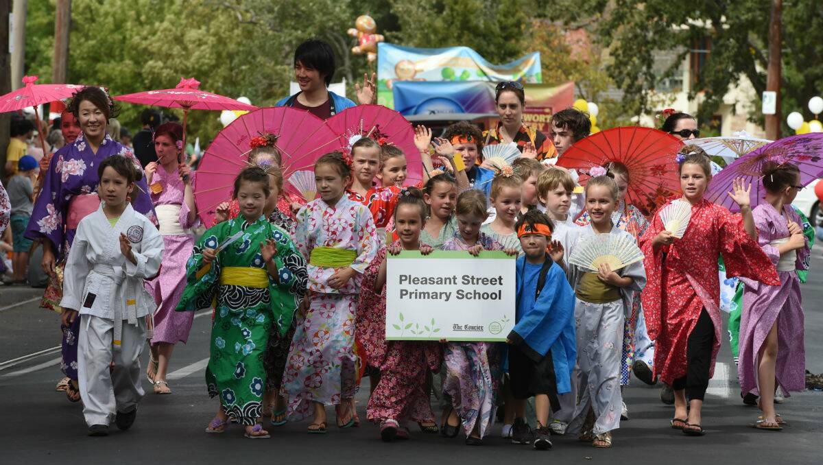 Pleasant Street Primary School at The Courier Begonia Parade. PICTURE: JEREMY BANNISTER