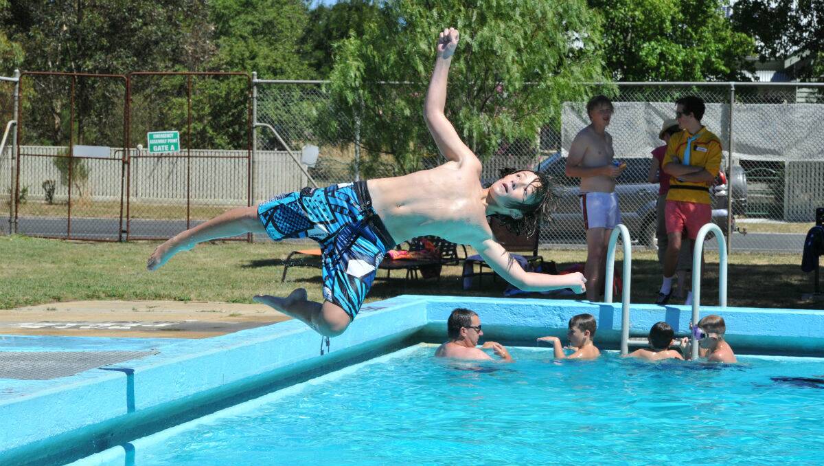 Brandon Walters enjoys the weather at Brown Hill Community Pool. PICTURE: JEREMY BANNISTER