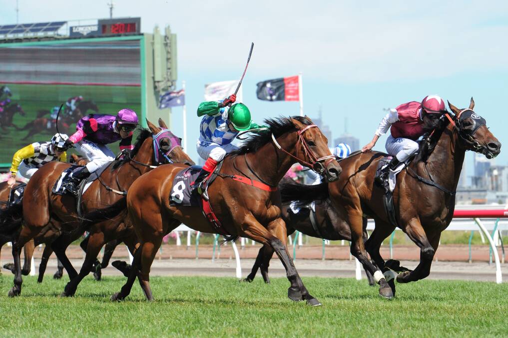 Anlon (left) edges out Limes to win the Chester Manifold Stakes. Picture - Getty Images.