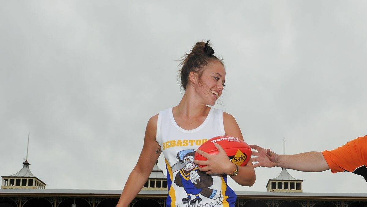 Ballarat's Kaitlyn Ashmore has been picked in the Victorian women's football team.