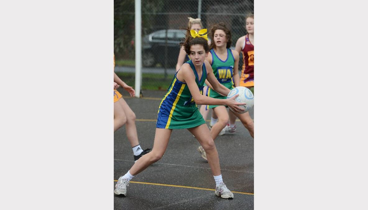 Lake Wendouree's Lucy Olver in the U/14 match against Redan. PICTURE: KATE HEALY.