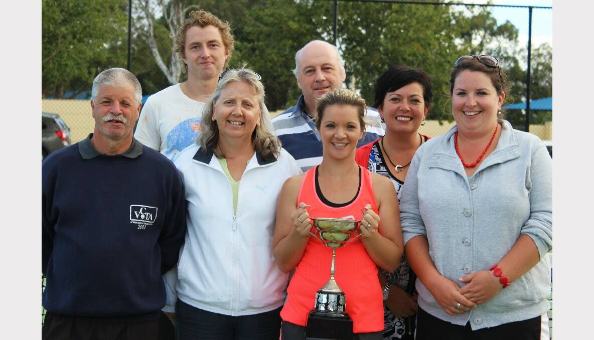 BDTA A3 senior champions: Buninyong Red. Left to right: Stephen Russell, James Downey, Christine Hocking, Jeff Cook, Kylie Russell, Miranda Donald and Eleisha Harbour.