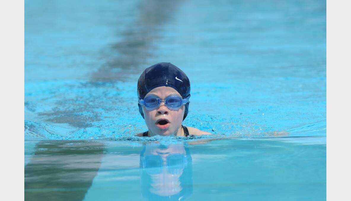 Primary School swimming. Ballarat Clarendon College's Juliette Parlange, 8. PICTURE: JUSTIN WHITELOCK