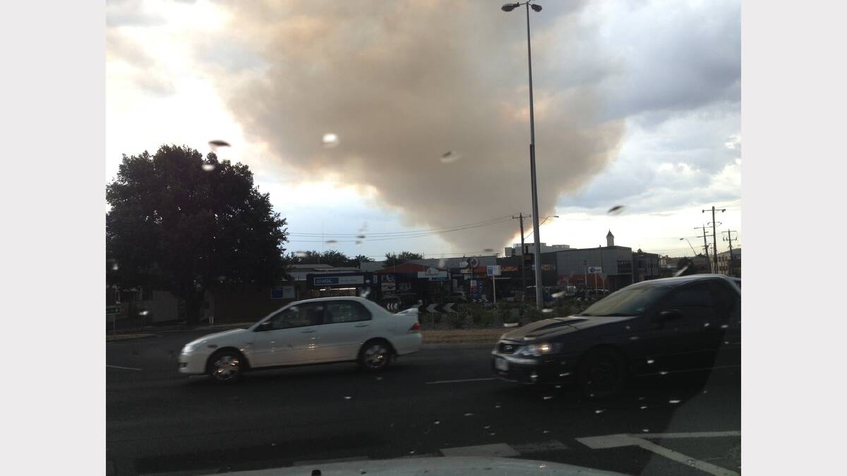 The Mt Warrenheip fire from Ballarat. PICTURE: NICOLE CAIRNS