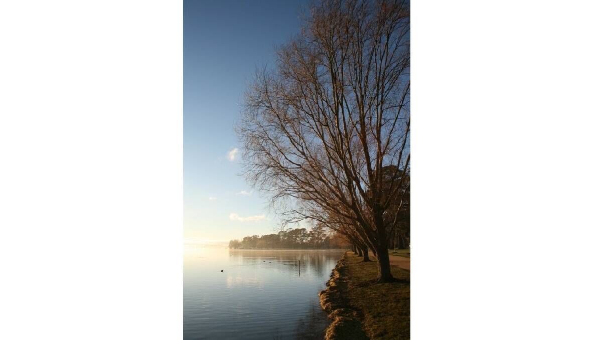 This is Lake Wendouree, across from Loreto College. Taken this morning by Gerard Viccars. Submitted by:   Matt Hustwaite