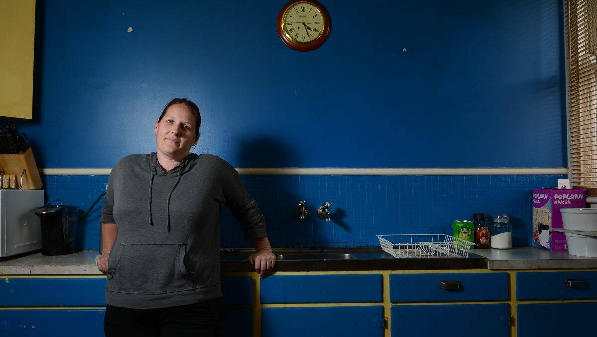 The sink: Amanda Straga is in the running for Ballarat’s worst kitchen. PICTURE: ADAM TRAFFORD