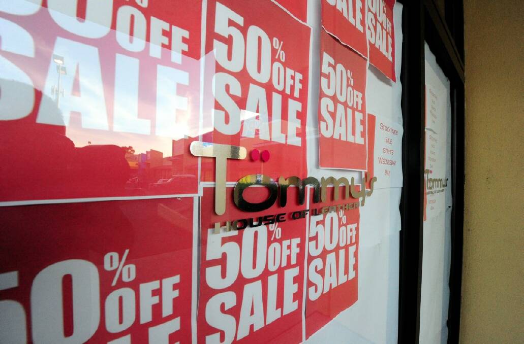 Tommy's Leather Direct furniture store mysteriously closed its doors leaving more than 20 disgruntled cumstomers thousands of dollars out-of-pocket.