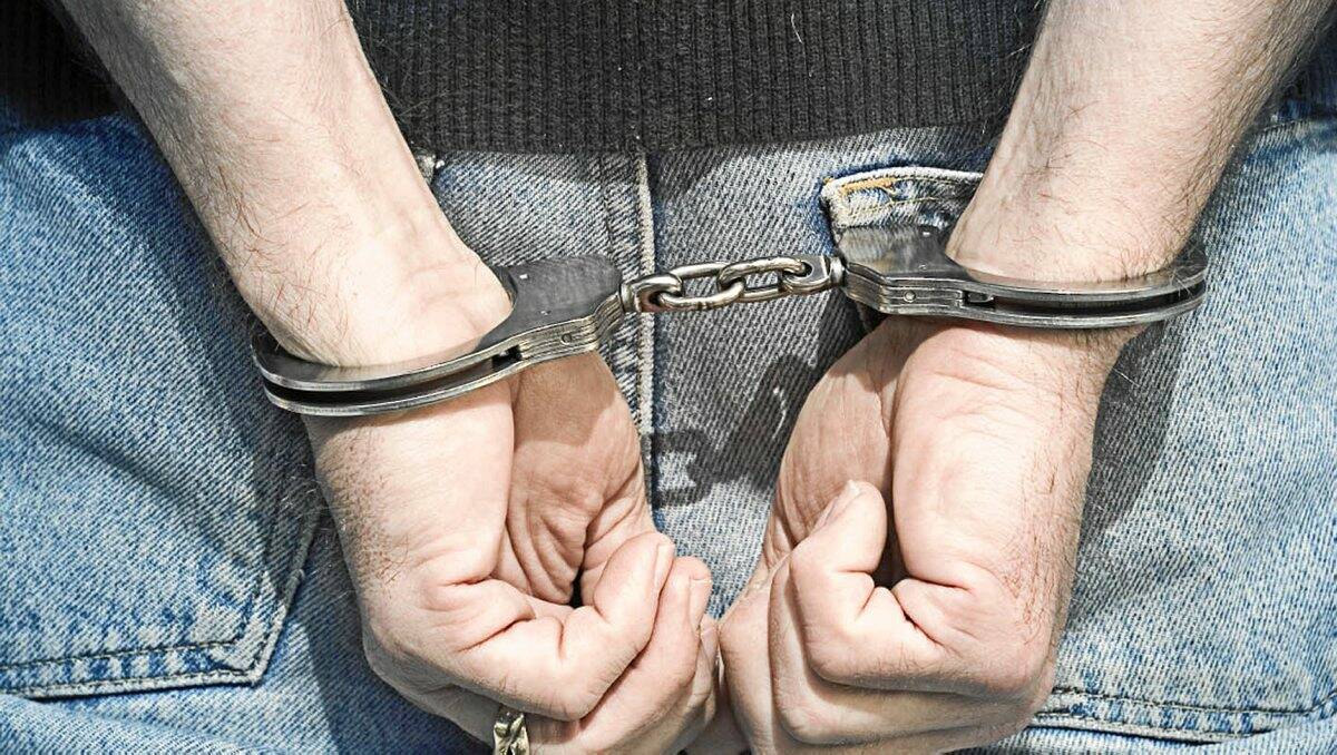 Man used 'any way to get out' of handcuffs