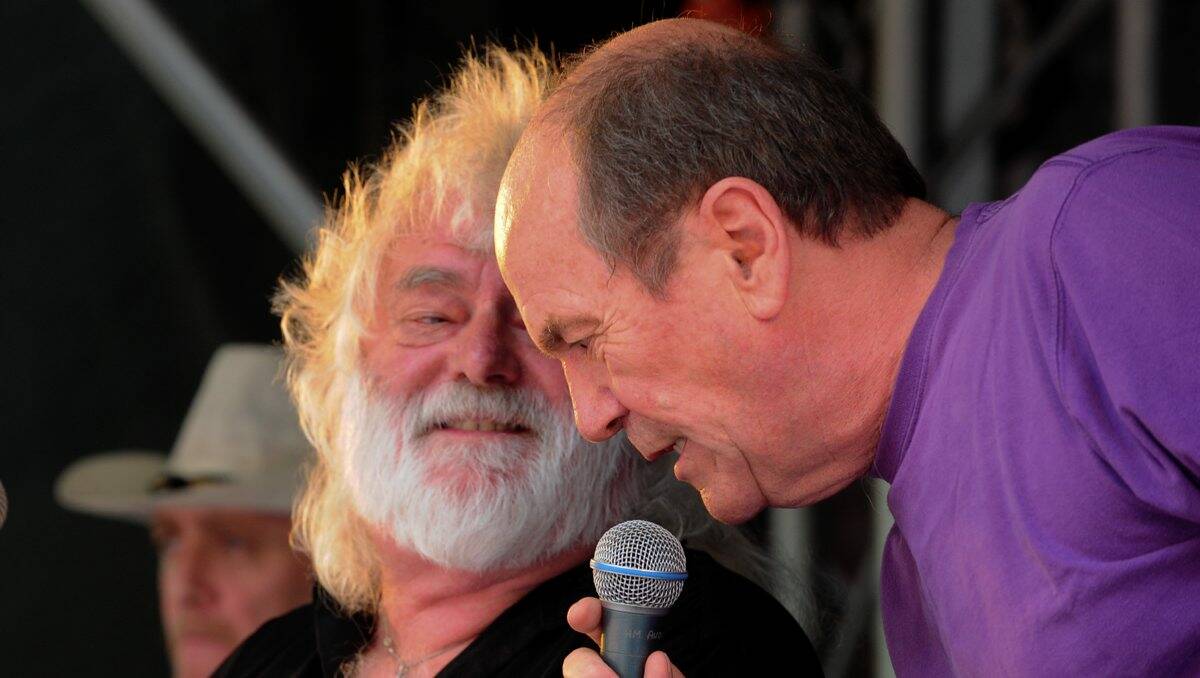  Brian Cadd and Glen Shorrock belt out a tune together.