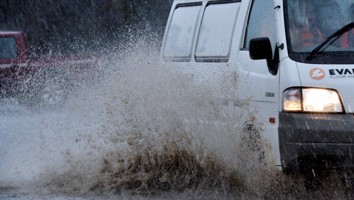 Drivers in Ballarat had to cope with flash-flooding during yesterday's storm.