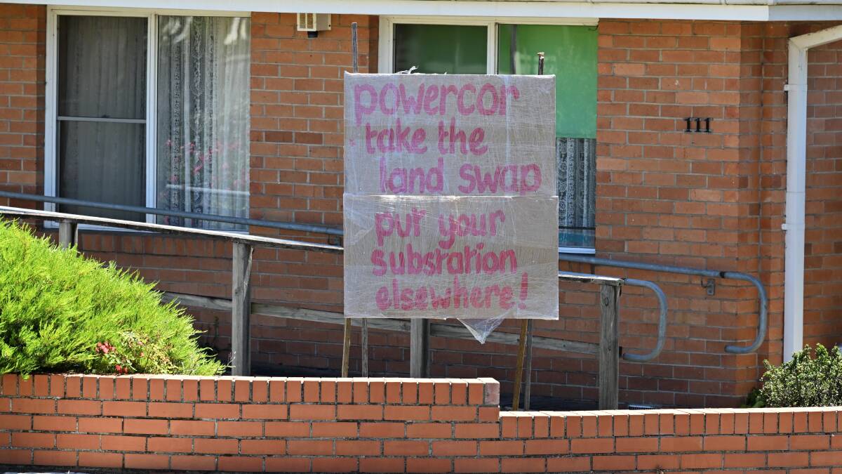 Residents have taken to putting up signs outside their homes imploring Powercor to consider another site. Picture by Lachlan Bence