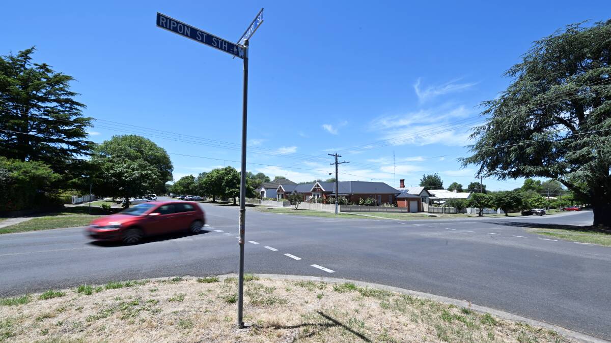 The intersection of Urquhart Street and Ripon Street South in Newington. Picture by Lachlan Bence