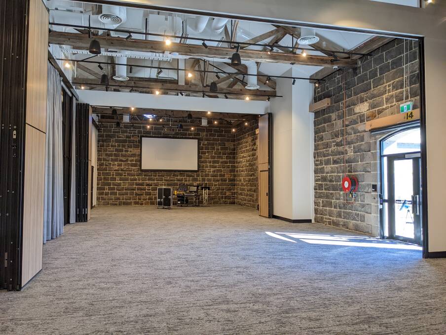 The Carriage Conference Rooms can be used as one, two or three rooms simultaneously.