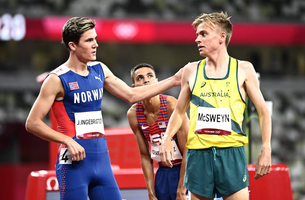 McSweyn and Ingebrigtsen congratulate each other after the second semi-final. Picture: EPA/Christian Bruna