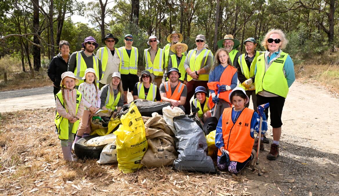 Ballarat residents joined in the annual Clean Up Australia Day on March 3, 2023, picking up rubbish and cleaning up the Canadian State Forest. Picture by Adam Trafford