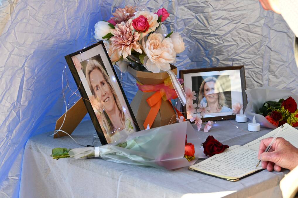 Memorial set up for Samantha Murphy. Picture by Lachlan Bence