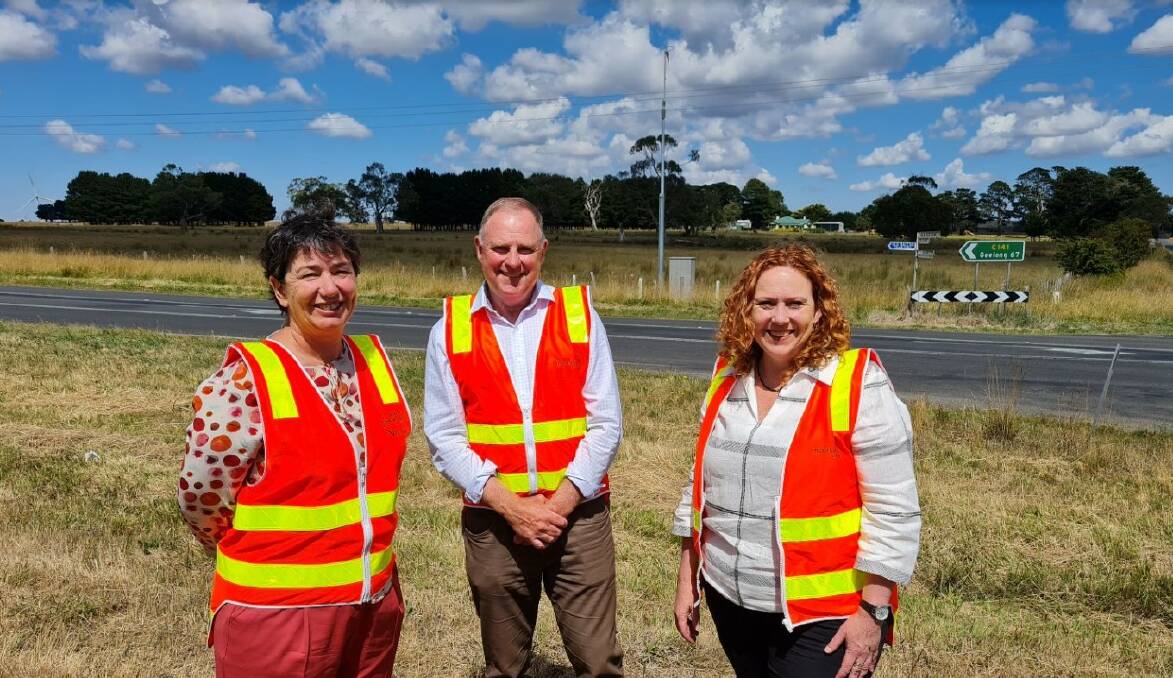 L-R: Eureka State Labor MP Michaela Settle, Chief of Regional Transport for the Department of Transport and Planning Paul Northey and State Roads Minister on Geelong-Ballan Road - which will get $1.1 million in repairs. Picture by Gabrielle Hodson. 