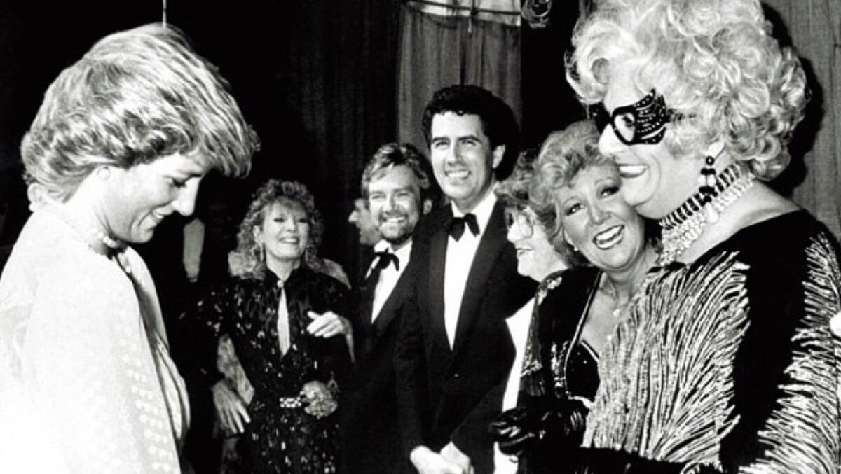 Dame Edna meets Princess Diana backstage at the London Palladium in 1987. Picture via Instagram @dameednaeverage