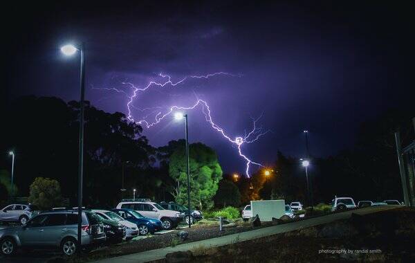 Reader Randal Smith took this cracking shot and posted it on Twitter. Picture: Randal Smith.