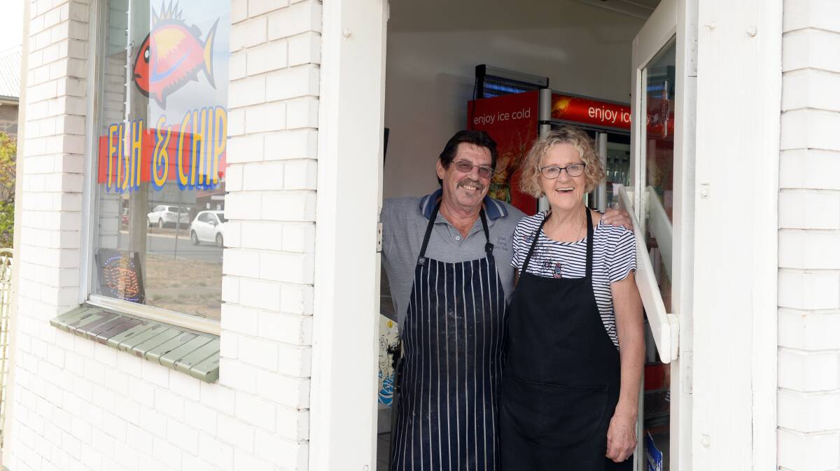 Dean Forrester are waving goodbye to the Green Parrot in Sebastopol. Photo: Kate Healy.