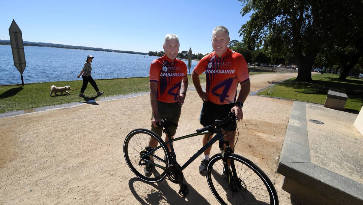 Mick Malthouse and Danny Frawley promoting the charity bike ride in February, 2018.