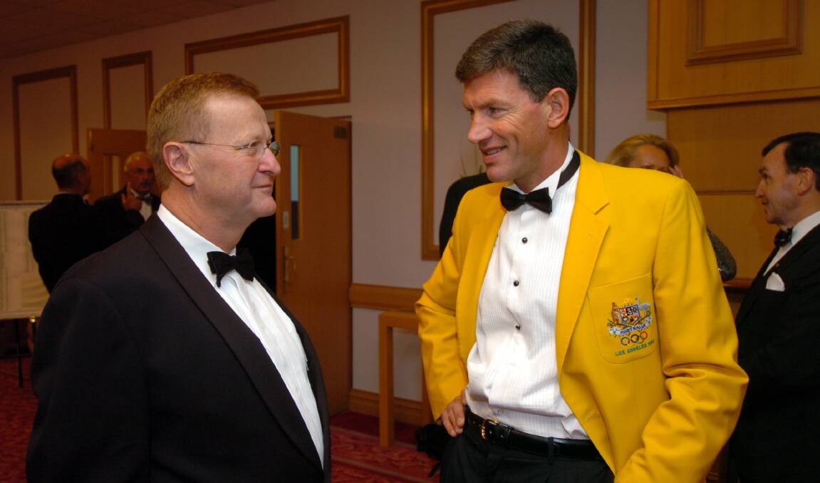 Australian Olympic Committee president John Coates and Gary Gullock at a "100 Days to Athens" Gala Olympic Dinner in Ballarat in 2004.