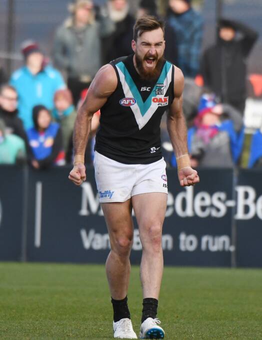 HUGE EFFORT: Charlie Dixon was the standout forward, kicking five goals and two behinds for 32 points, close to what the Bulldogs team managed. Picture: Kate Healy