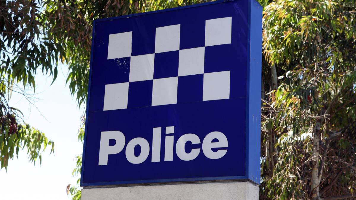 Woman's body found in flood waters in south-west Victoria