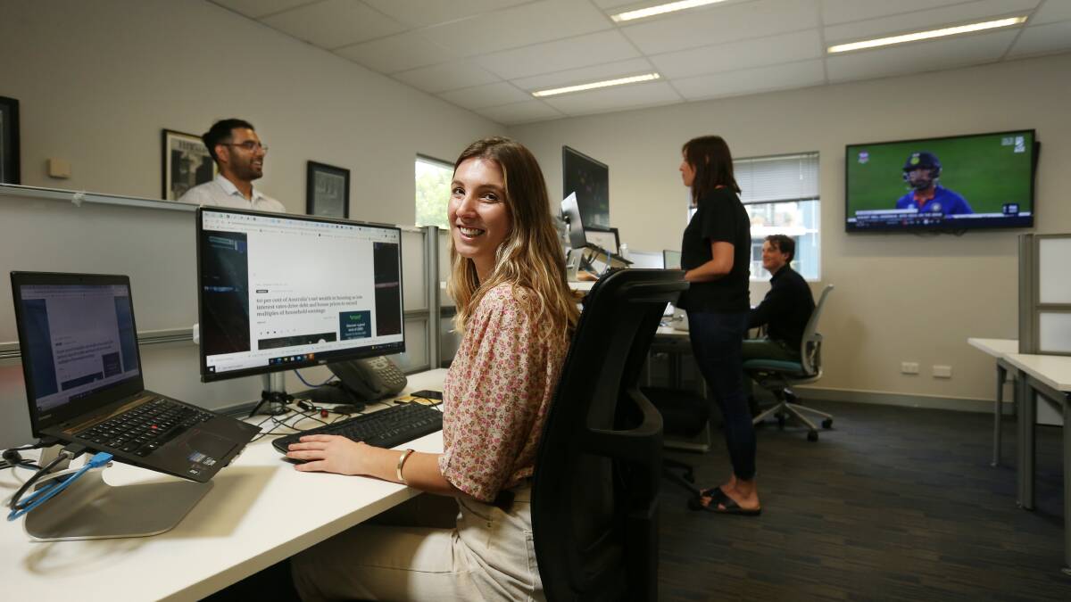 2021 ACM editorial trainee Fleur Connick working at the Newcastle Herald. Picture: ACM