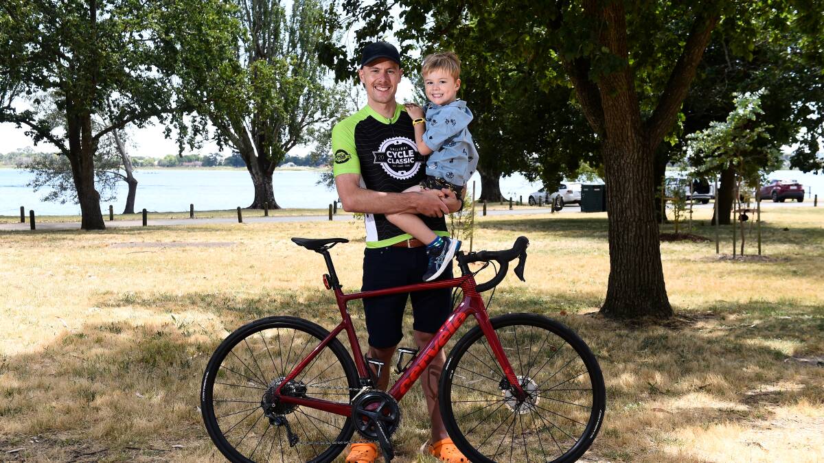 Simon Ward and his son Harry. Simon was diagnosed with stage three bowel cancer in November 2022 when aged just 34. He has since got involved in a Bowel Cancer Australia campaign to raise awareness of the increasing number of young people diagnosed with the disease. Picture by Adam Trafford. 