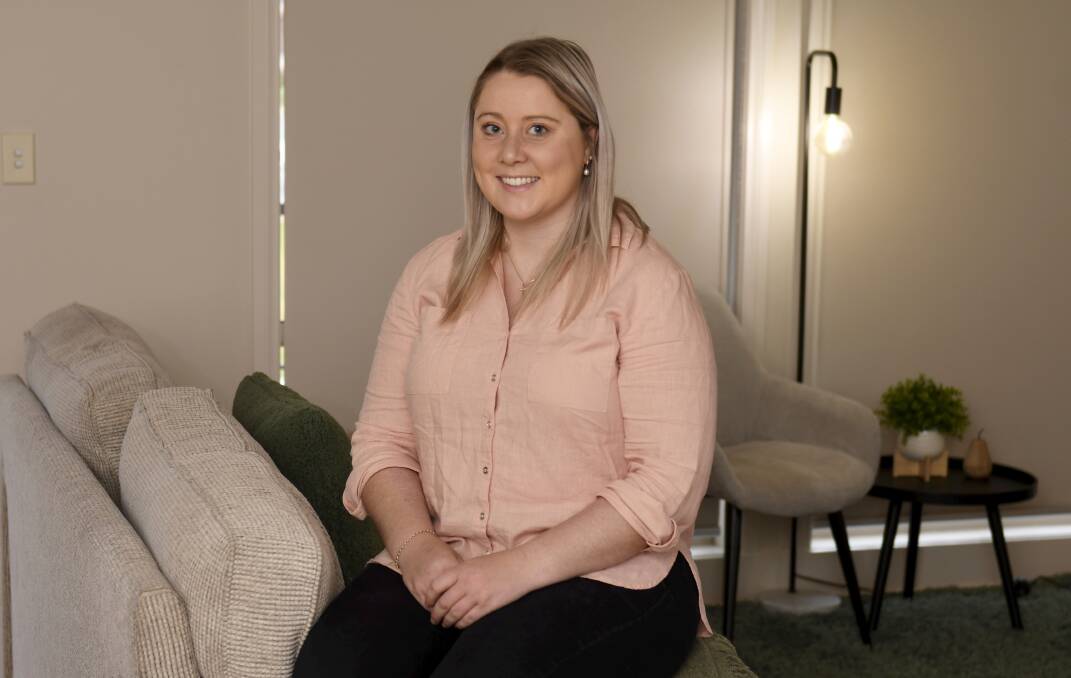 HOPE: Anorexia nervosa survivor Hannah White is hoping to compile stories of people who have or who are experiencing an eating disorder. Picture: Lachlan Bence