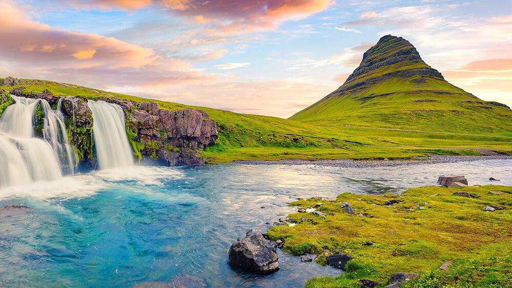 Discover the magic of Iceland on a fully escorted cruise.