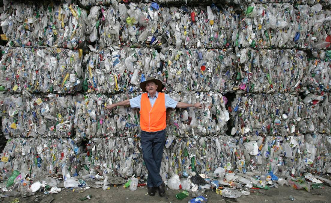ADDS UP: During the last 29 years volunteers, including the late Ian Kiernan AO, have donated more than 33 million hours to remove the equivalent of 350,000 ute loads of rubbish across Australia. Photo: Rick Stevens