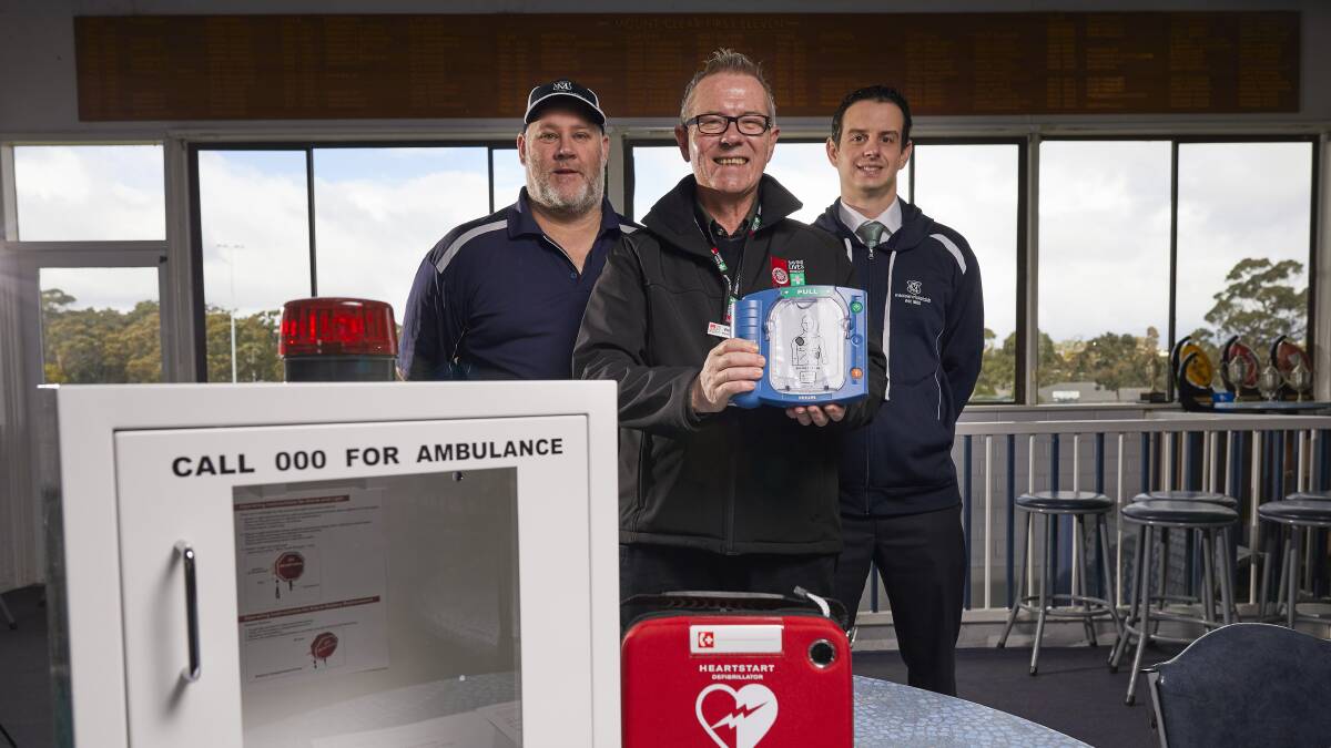 SUPPORT: Mount Clear Cricket Club president Anthony Tigchelaar, St John Ambulance's Peter Gunn and Mounties' treasurer Aaron Burfurd with the new defibrillator after their past three have been stolen. Picture: Luka Kauzlaric