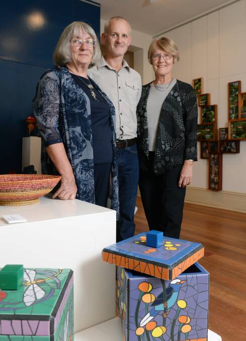 Pulling together the family threads in art | The Courier | Ballarat, VIC