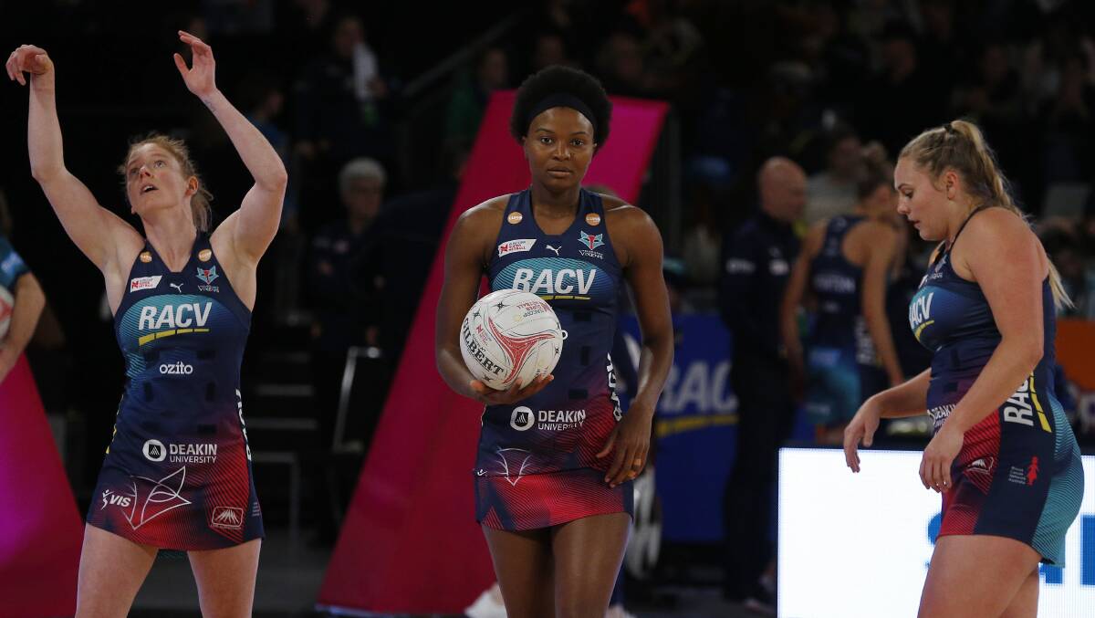 LESSON: Vixens goaler Mwai Kumwenda told Ballarat juniors how important it was to have her teammates checking in on her during rehabilitation. Picture: AAP