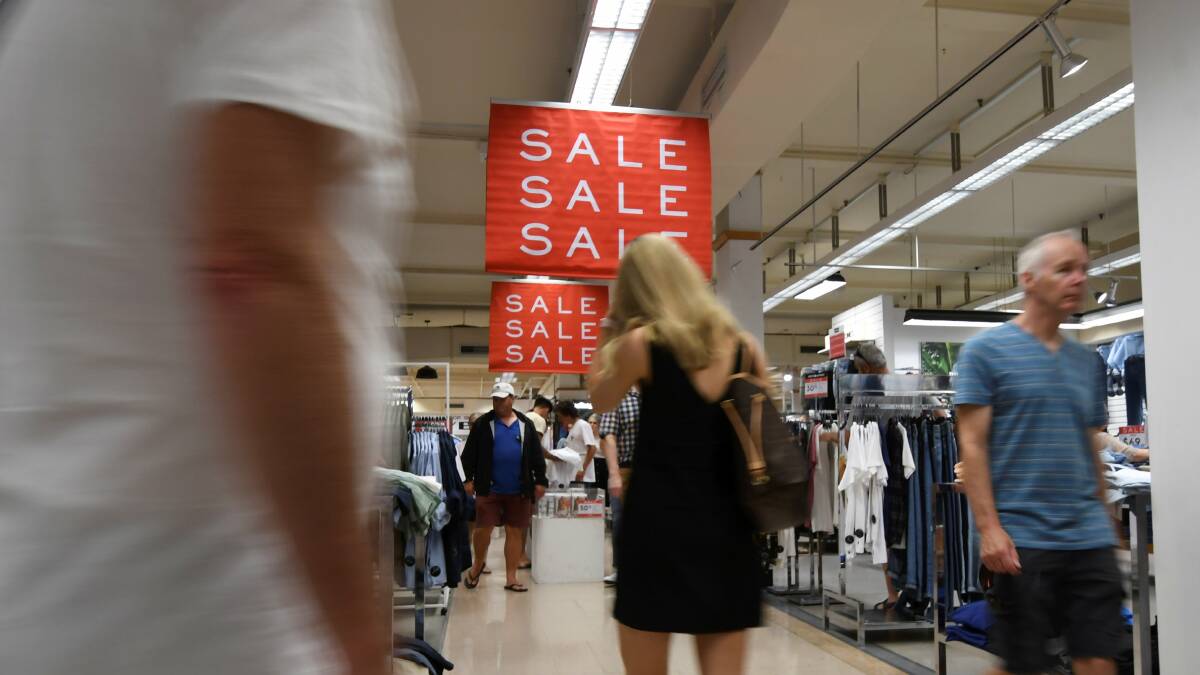 Shoppers hunt at reasonable sales' pace across Ballarat