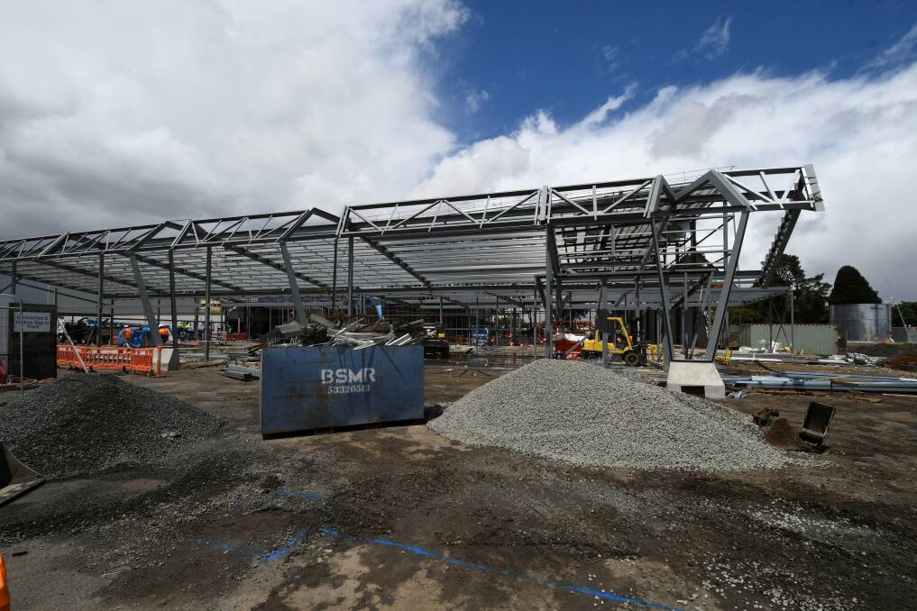 IN ACTION: Construction works are well under way for Ballarat Sports and Events Centre stage one. Both major party has committed $5.2 million for additions with strong community benefit. Picture: Lachlan Bence