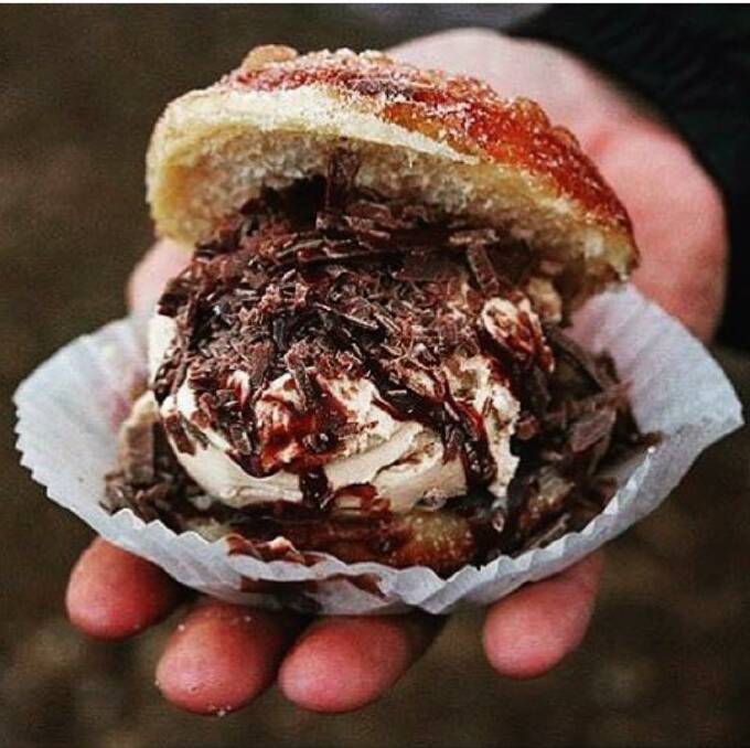 Gelato burger. A collab with Billy van Creamy and Cobb Lane. Picture: via Hank Marvin Market on Facebook.
