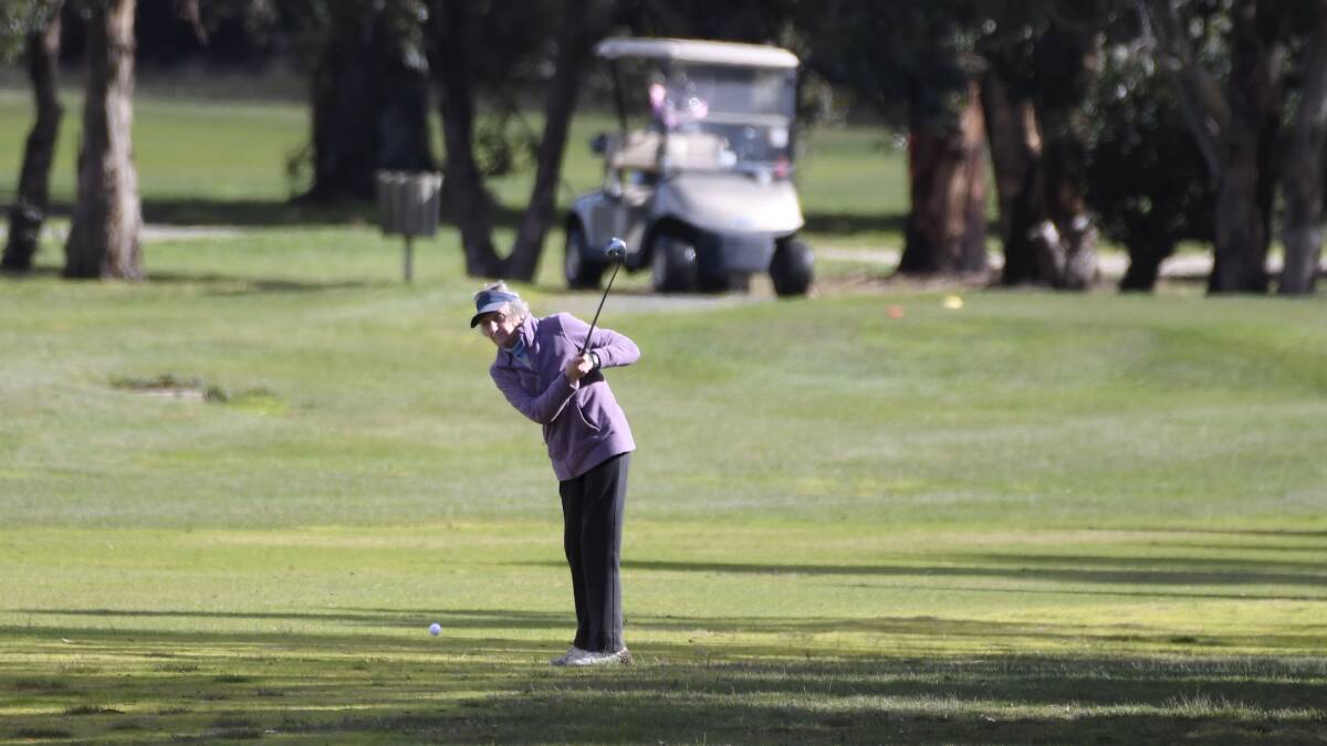 GO: Some community sports like golf are able to make a safe return as Eleanor Kennedy gets back on the greens at Midlands Golf Club on Wednesday. Picture: Lachlan Bence