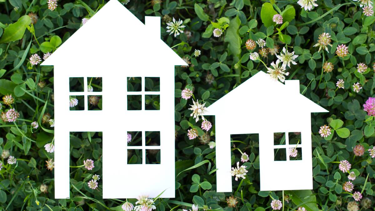 Housing sales tick along this weekend. All your results here