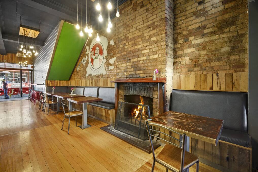 Daylesford pizza shop | Commercial property