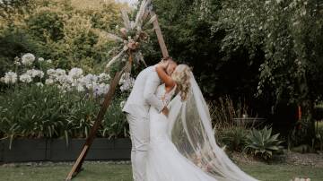 Baylea and Brent Hotker. Photo: Heidi Lea Wedding Photography