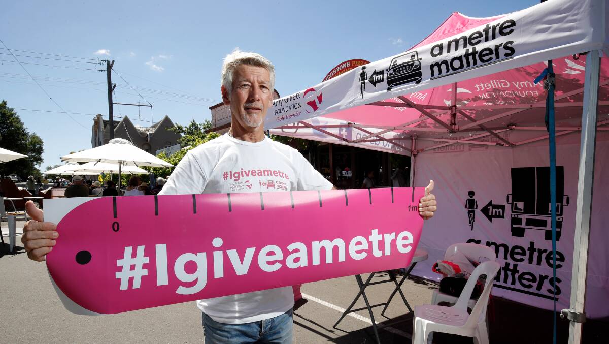 Give a metre: The Amy Gillett Foundation's Brad Speller at the RoadNats. Picture: Adam Trafford