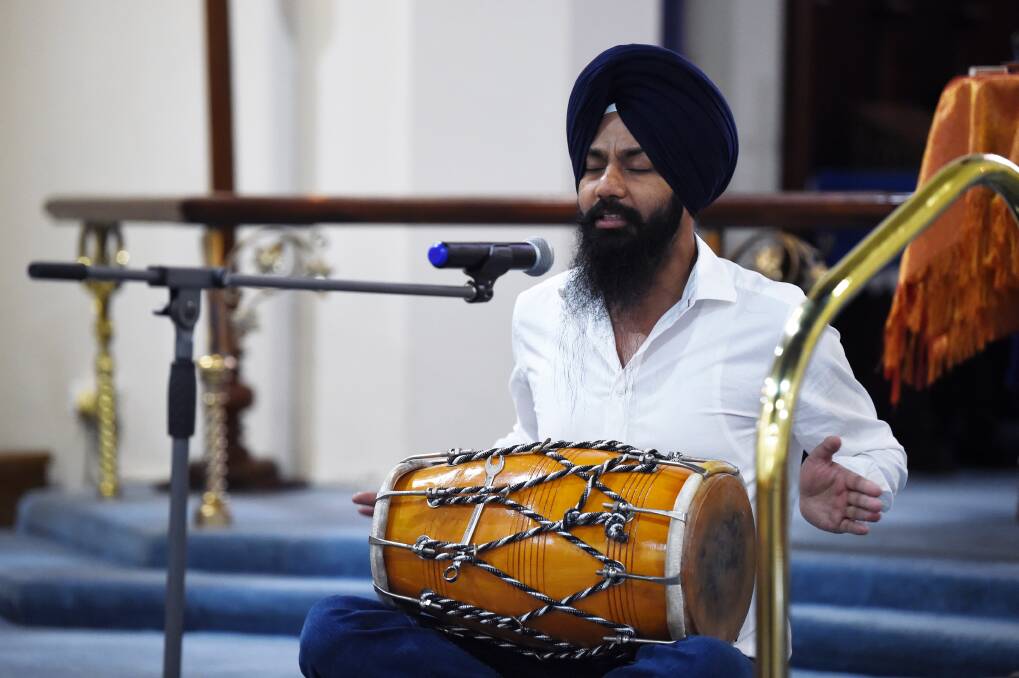 Jagtar Singh chanting a Sikh prayer
