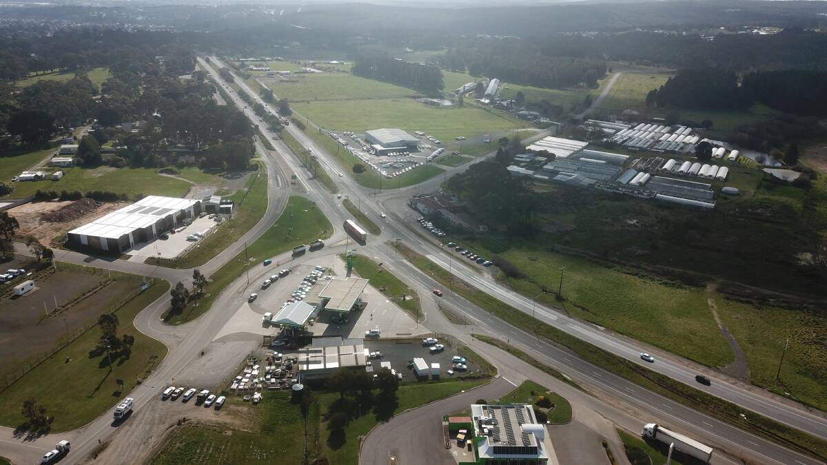 The Western Freeway intersection with Old Melbourne Road and Brewery Tap Road. Picture from Tony Ford GeoCon