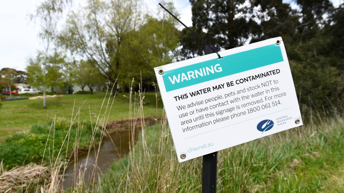 Warnings after Yarrowee sewage contamination